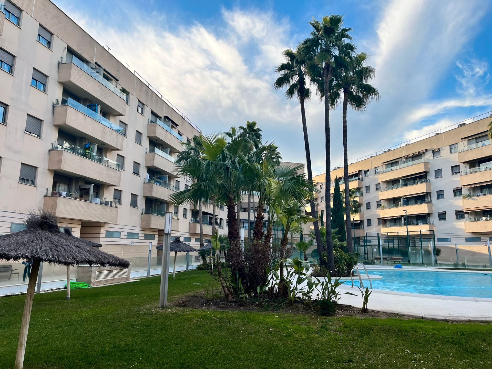 Vista exterior de Pis en venda en  Córdoba Capital amb Aire condicionat, Terrassa i Moblat