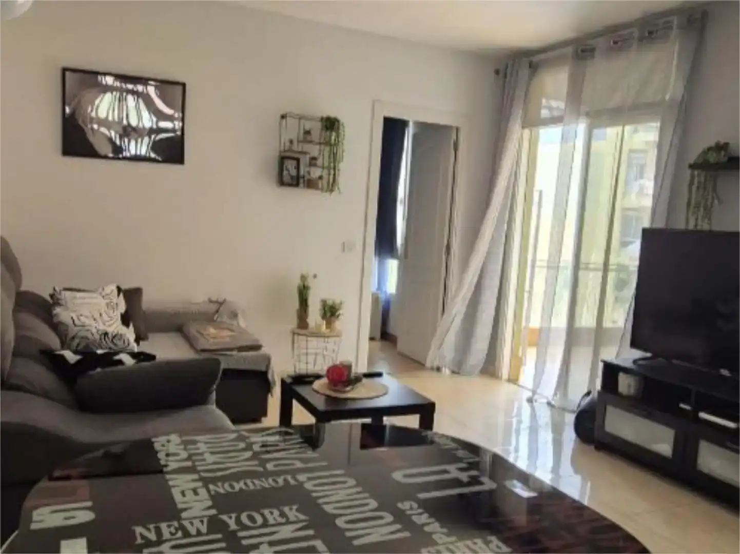 Sala de estar de Piso en venta en El Rosario con Piscina
