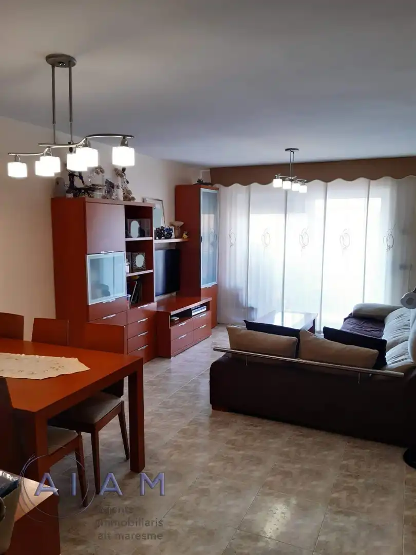 Sala d'estar de Dúplex en venda en Tordera amb Calefacció, Terrassa i Traster