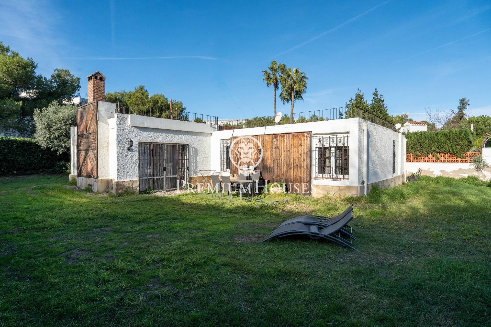 Exterior view of House or chalet for sale in Salou  with Air Conditioner, Heating and Private garden