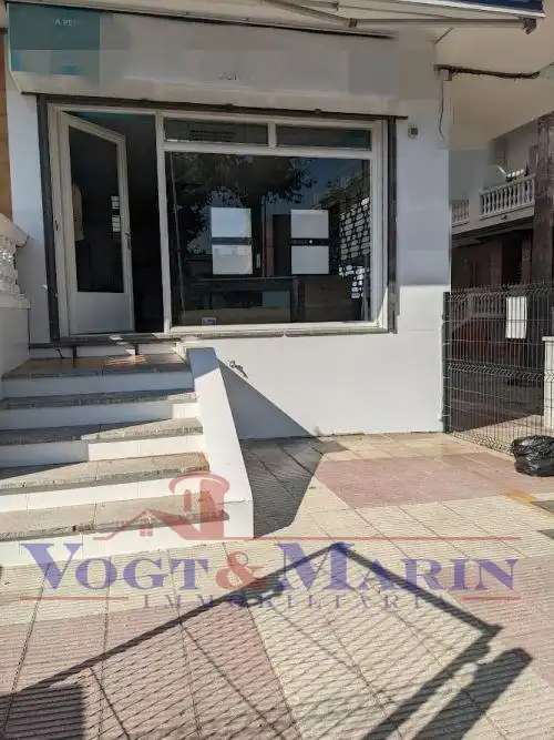 Local comercial en venta en Carrer Port Empordà, imagen 16