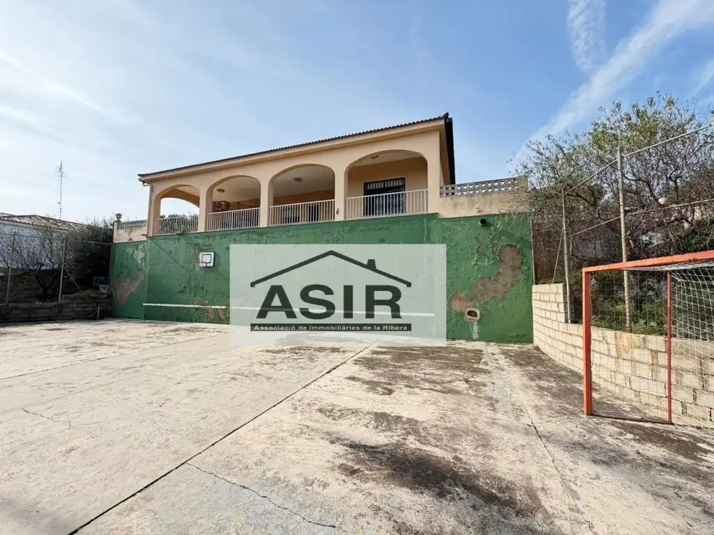 Vista exterior de Casa o chalet en venta en Alzira con Aire acondicionado, Terraza y Piscina