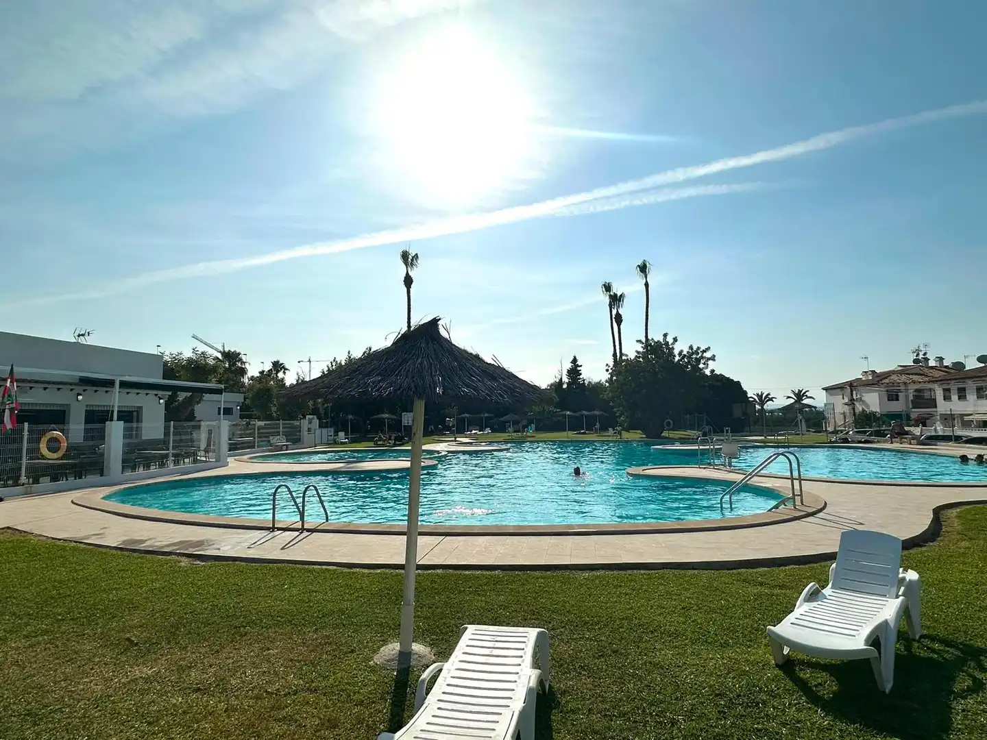 Bungalow amb piscina en venda a Calle Sanabria, imagen 17