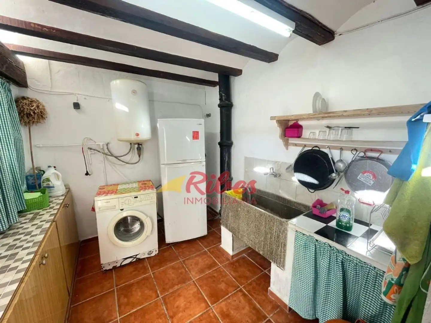 Cocina de Finca rústica en venta en Cullera con Aire acondicionado, Jardín privado y Terraza