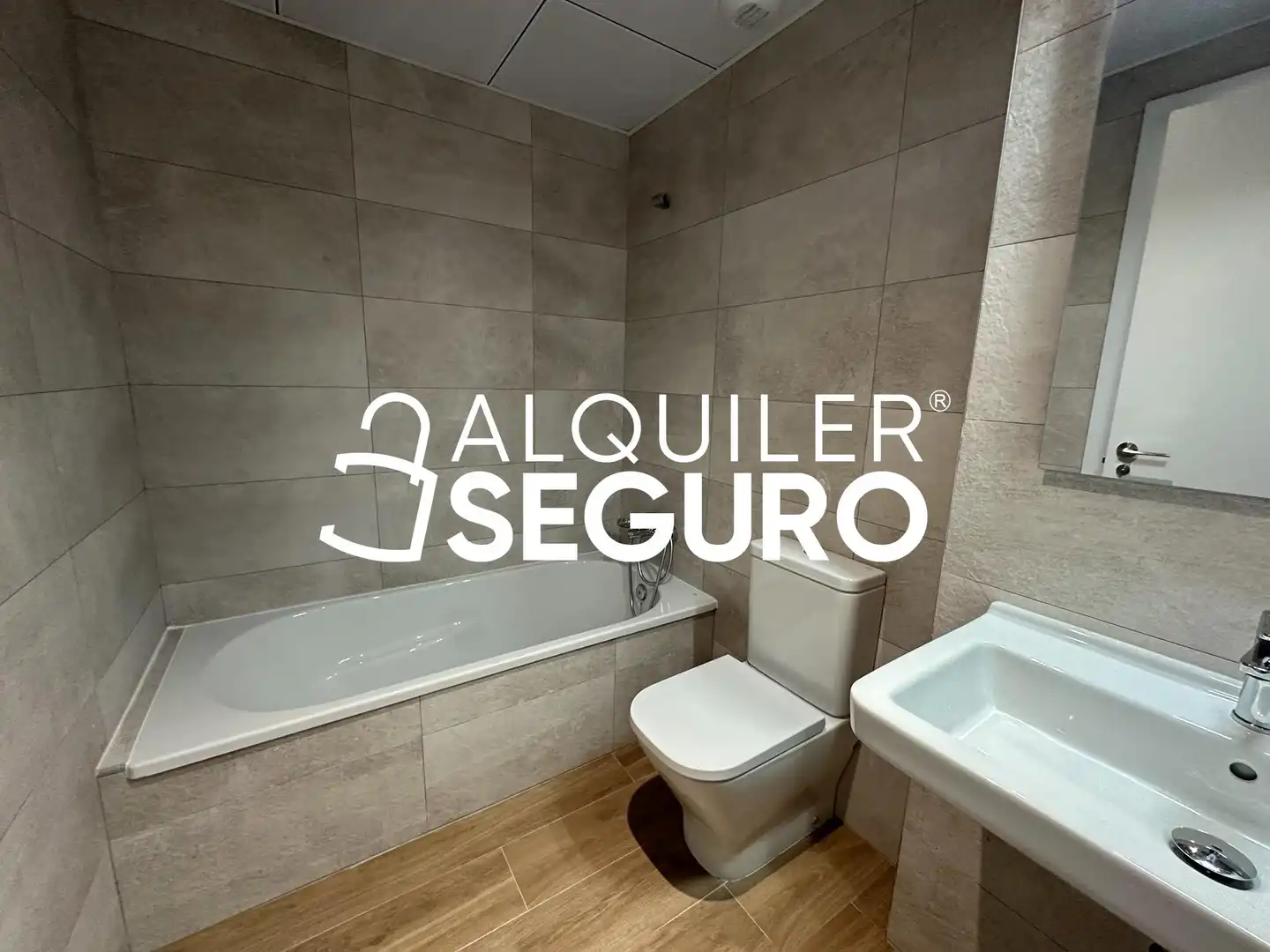 Bathroom of Flat for rent in Quart de Poblet  with Air Conditioner, Heating and Terrace