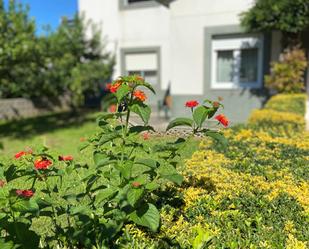 Jardí de Casa o xalet en venda en Piélagos amb Terrassa i Balcó