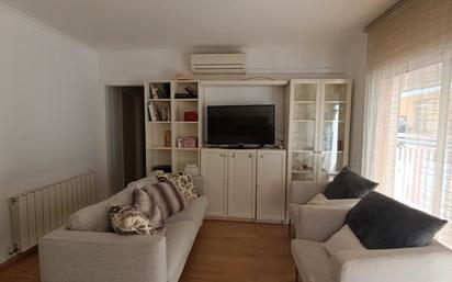Living room of Flat for sale in Vilassar de Mar  with Air Conditioner, Heating and Parquet flooring