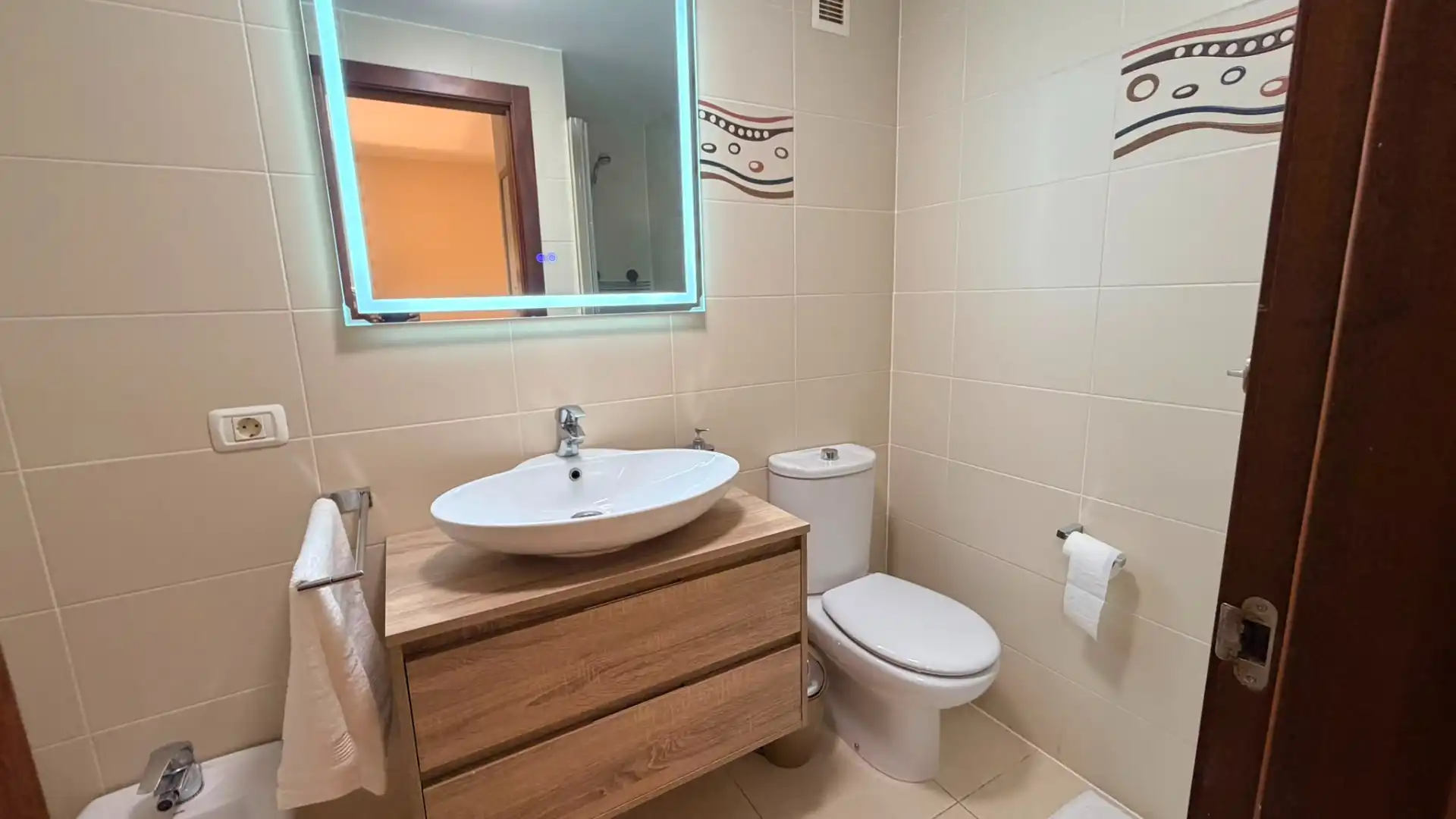 Casa adosada en venta en Calle Duquela, Cho - Parque de la Reina
