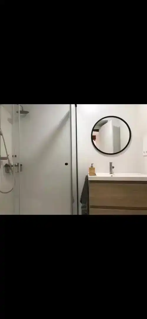 Bany de Pis en venda en Ciutat Vella 