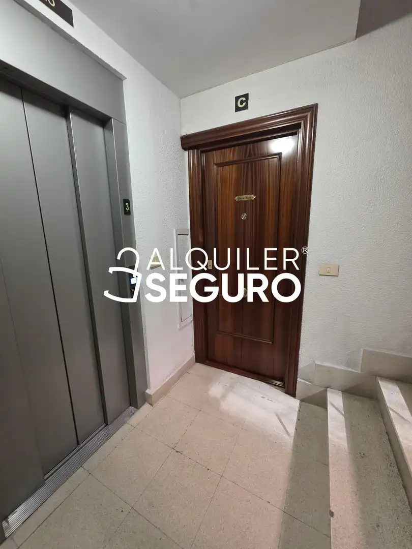 Flat for rent in Burgos  with Heating, Terrace and Furnished