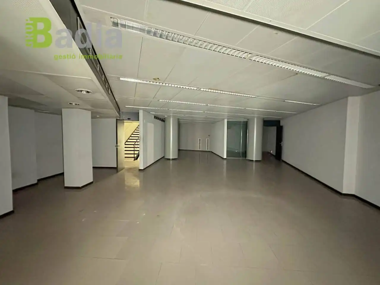 Local comercial en venda a Calle Maragall 17, imagen 4