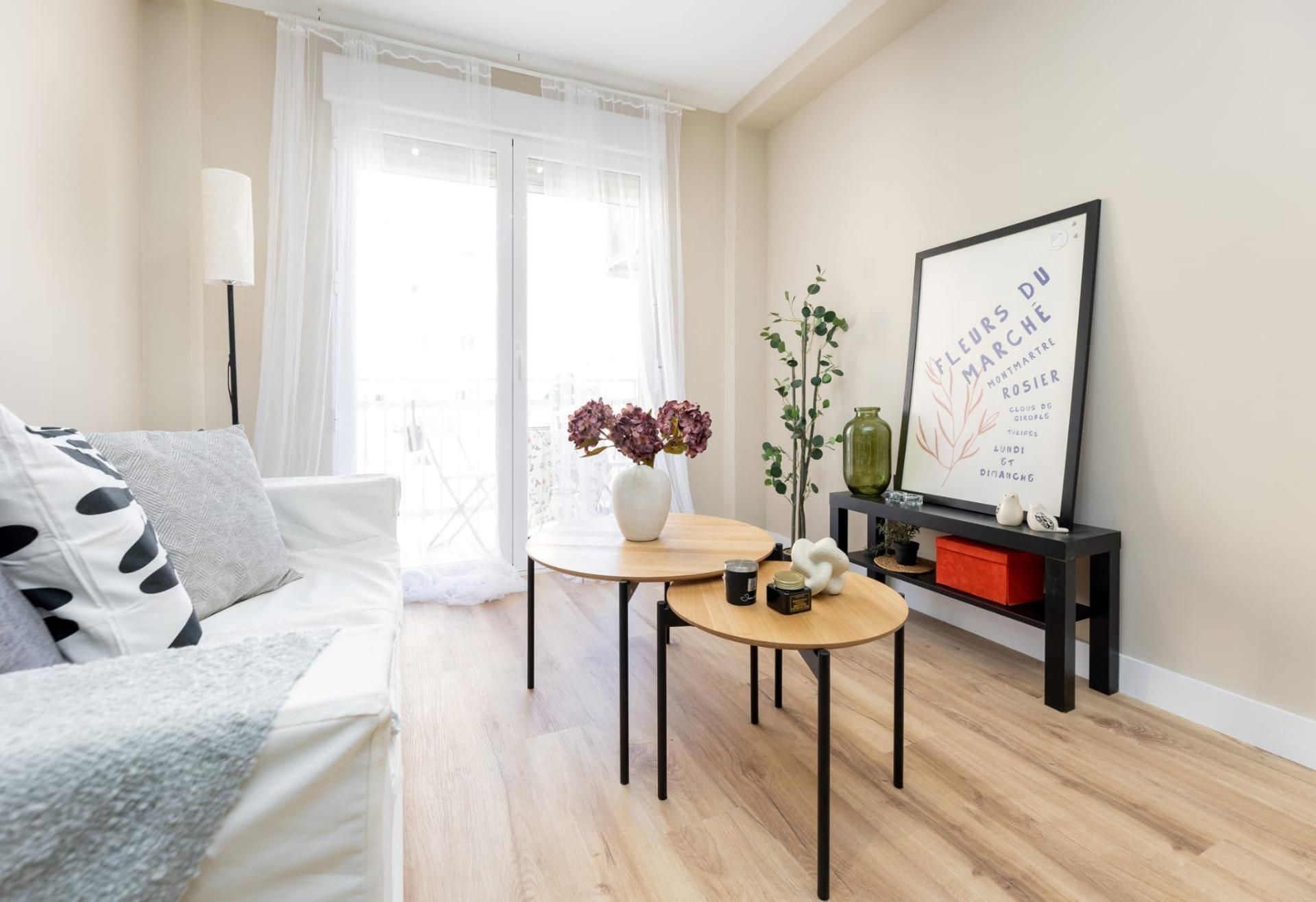 Living room of Flat for sale in  Granada Capital  with Air Conditioner and Heating