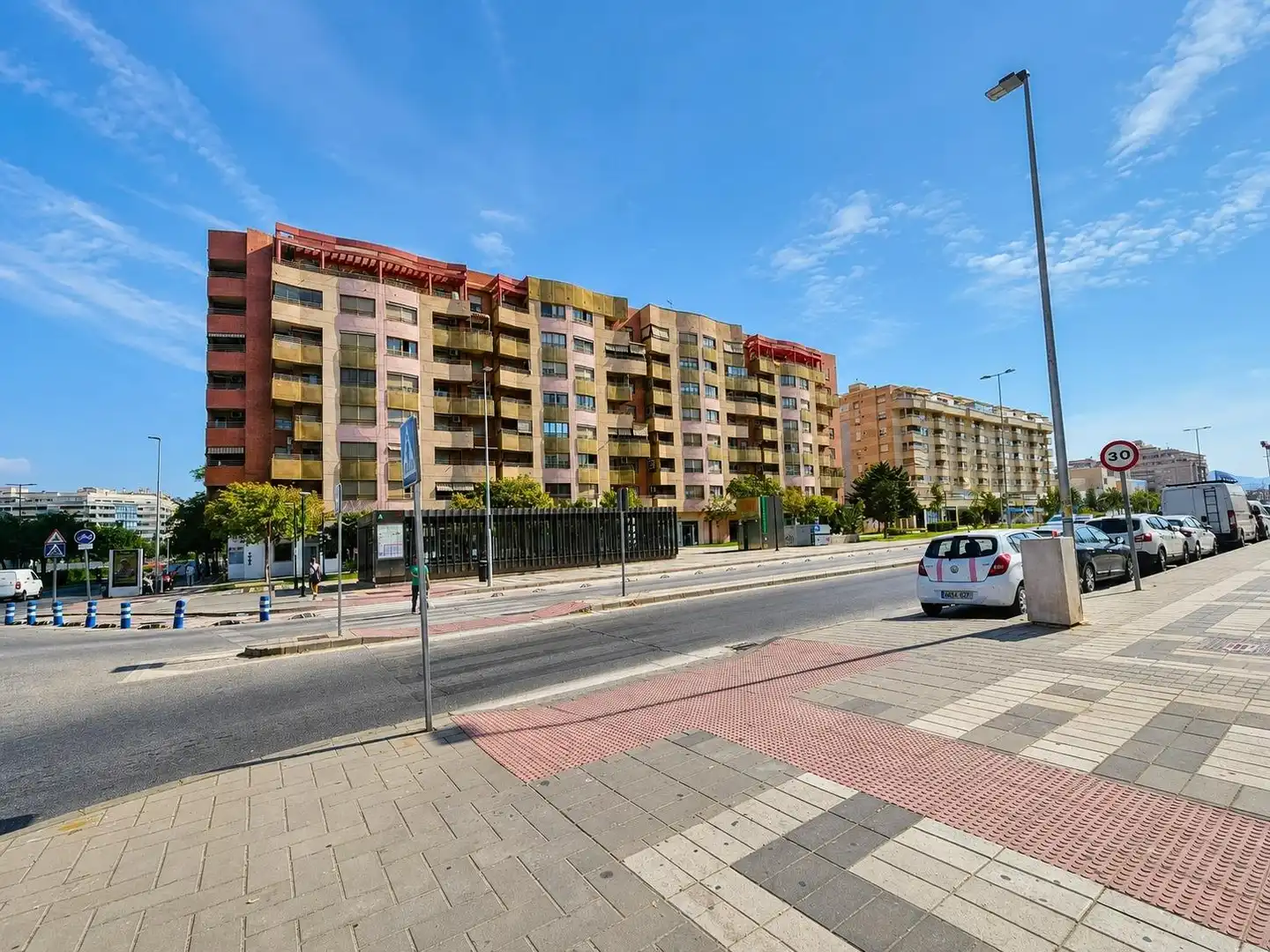 Vista exterior de Piso en venta en Málaga con Aire acondicionado, Jardín privado y Terraza
