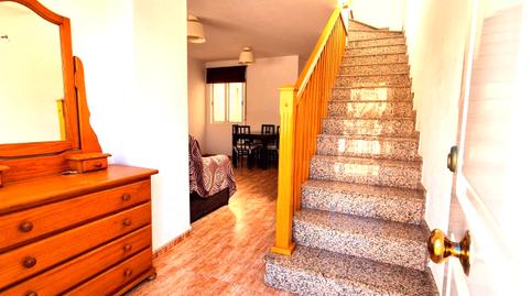 Foto 4 de Casa adosada en venda a Centro, Los Alcázares