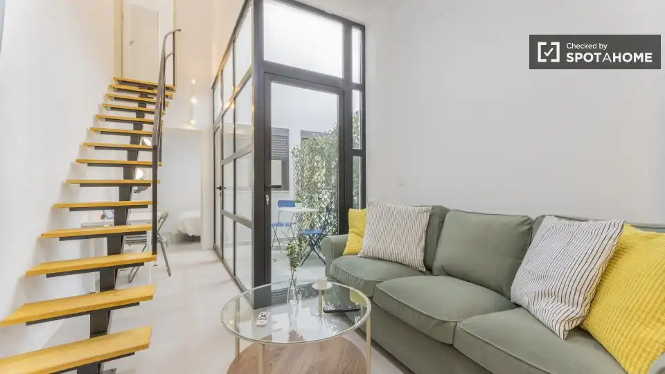 Sala de estar de Piso de alquiler en Valencia con Aire acondicionado, Calefacción y Amueblado