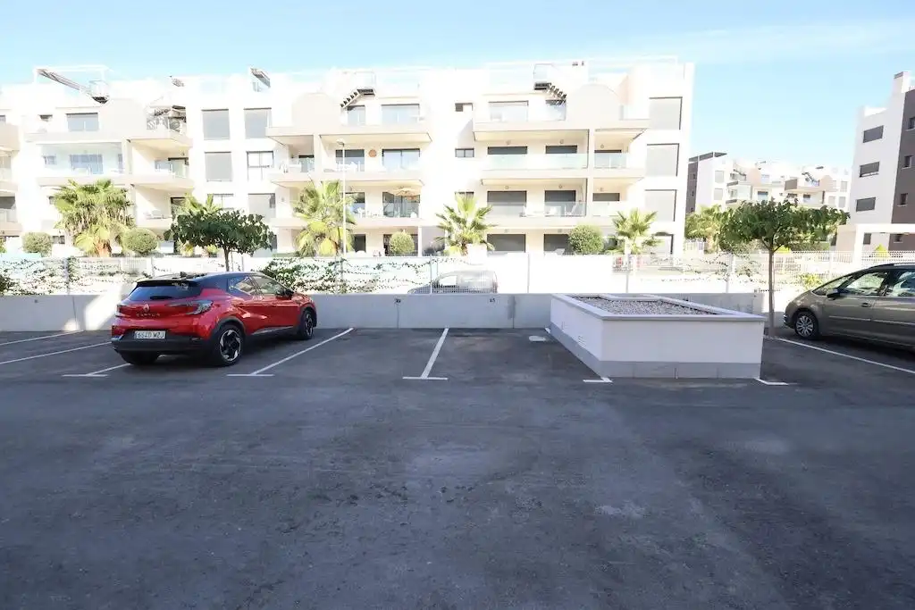 Aparcament de Apartament en venda en Orihuela amb Aire condicionat, Calefacció i Terrassa