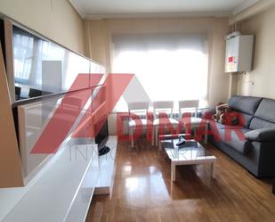 Sala d'estar de Apartament de lloguer en Ciudad Real Capital amb Aire condicionat, Calefacció i Moblat