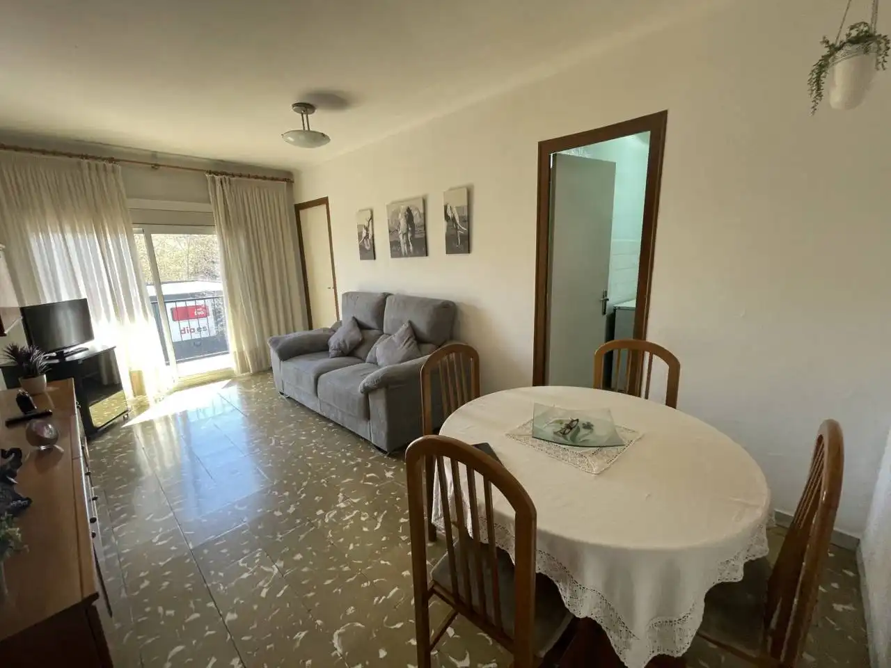 Vista exterior de Apartamento en venta en Granollers con Amueblado y Balcón