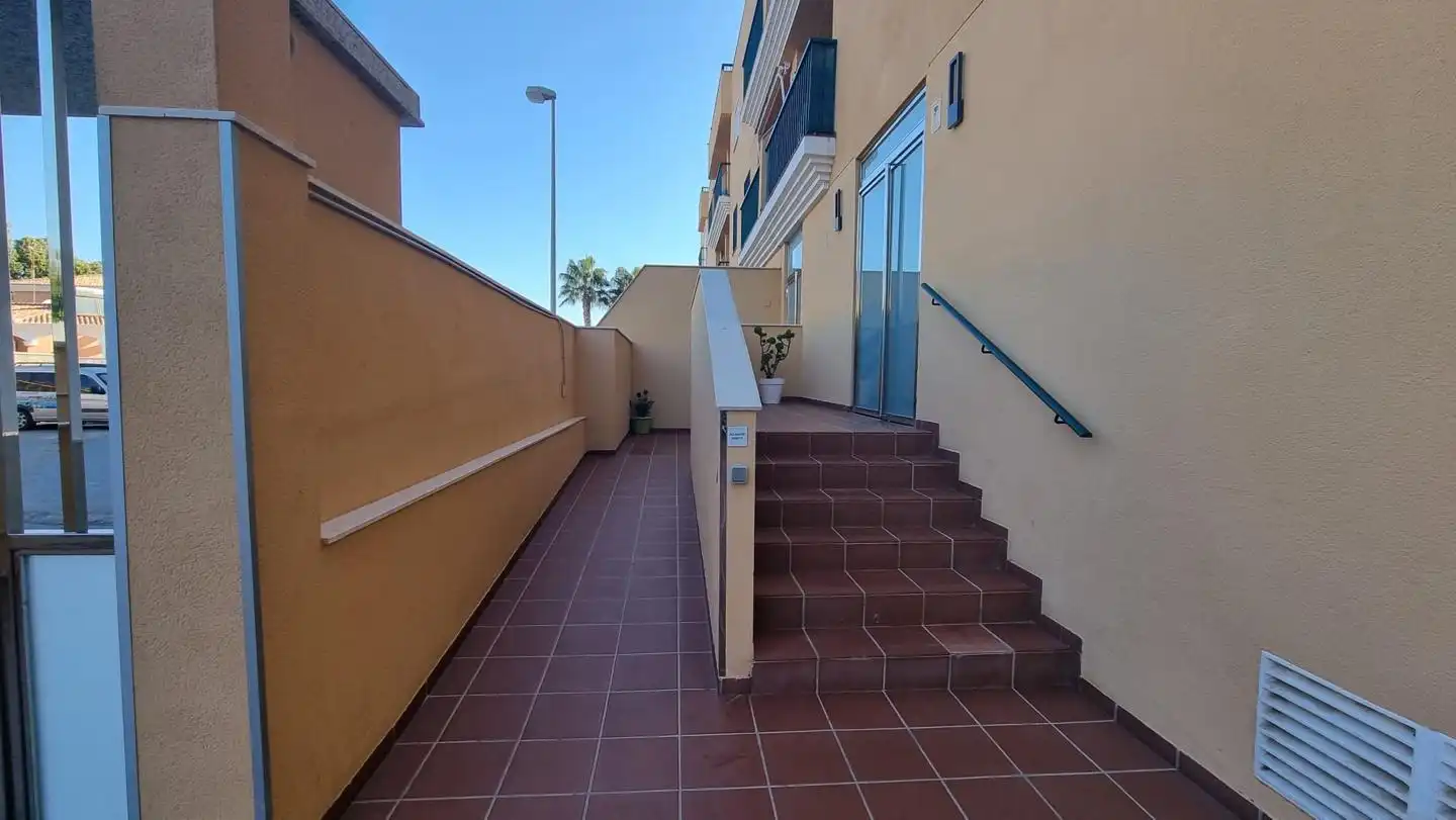 Terraza de Planta baja en venta en Roquetas de Mar ciudad
