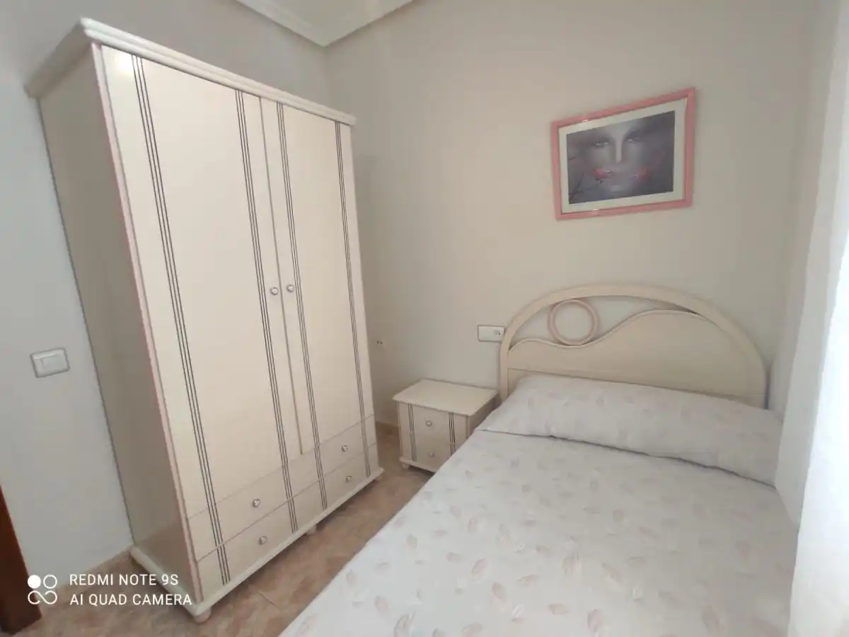 Schlafzimmer von Wohnung zur Miete in Jaén mit Möbliert