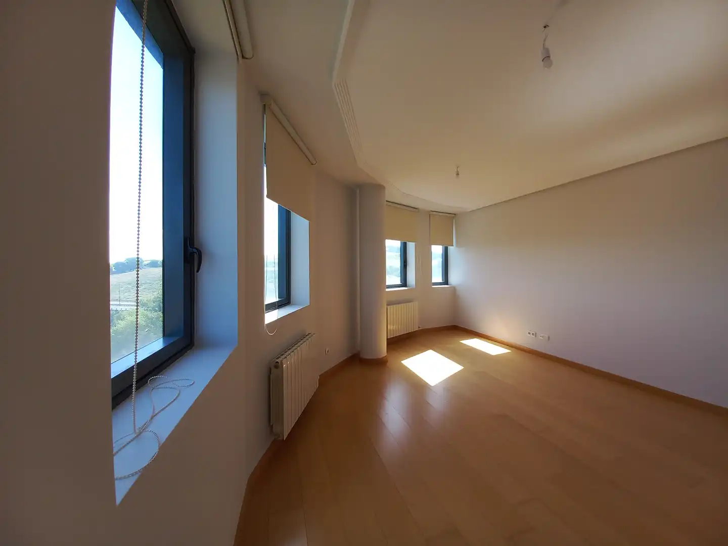 Living room of Flat for rent in Burgos  with Heating and Storage room