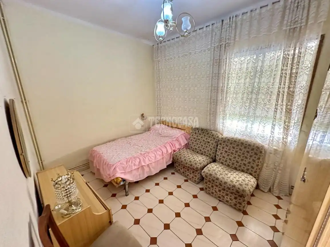 Bedroom of Detached homes for sale in Marchamalo  with Heating