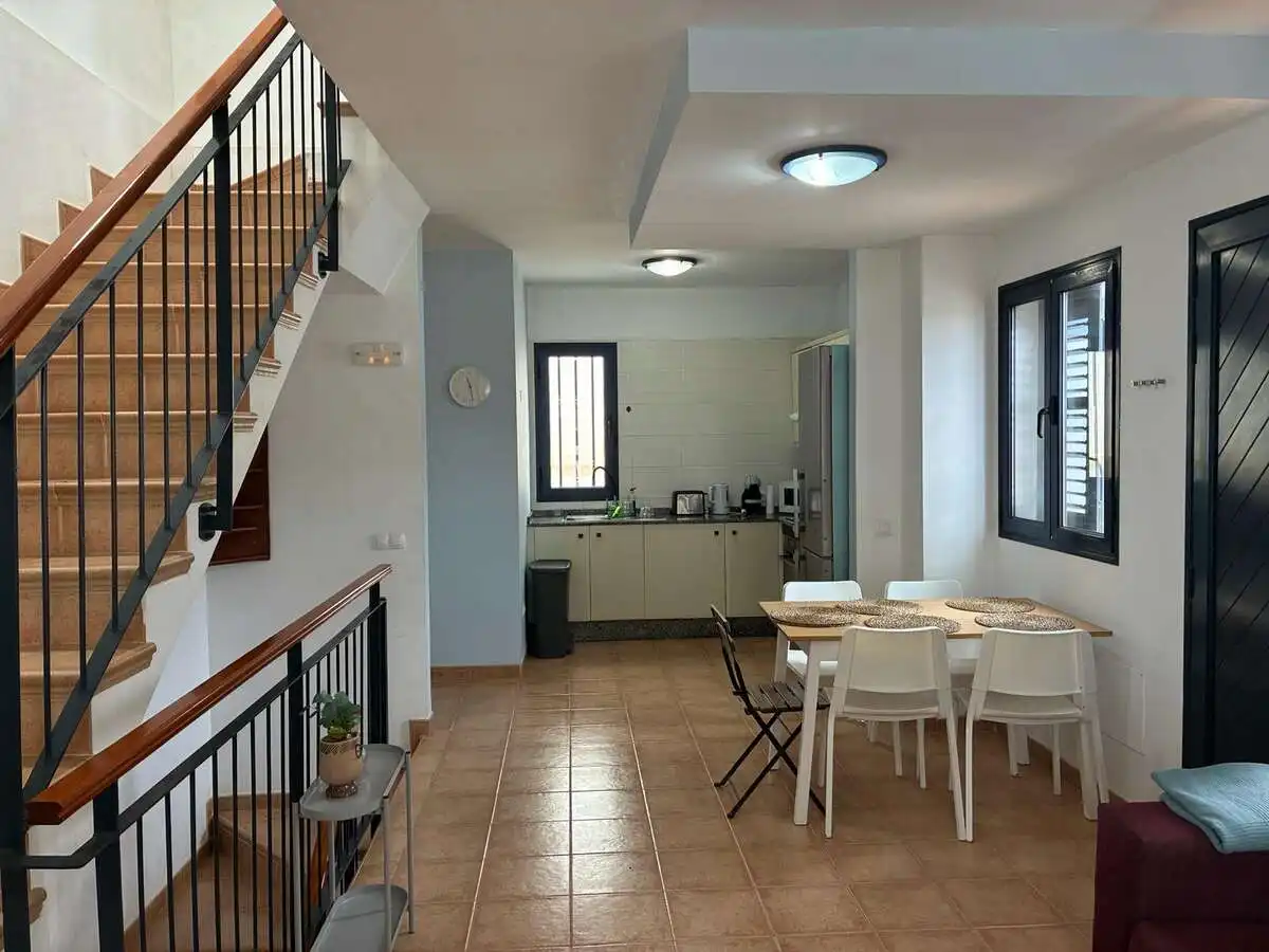 Esszimmer von Maisonette zum Verkauf in Haría mit Terrasse, Abstellraum und Möbliert