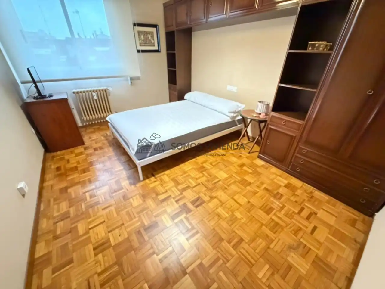 Habitación de Piso de alquiler en Ourense Capital  con Calefacción y Amueblado