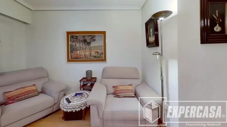Flat with lift for sale in El Pla del Real, imagen 10