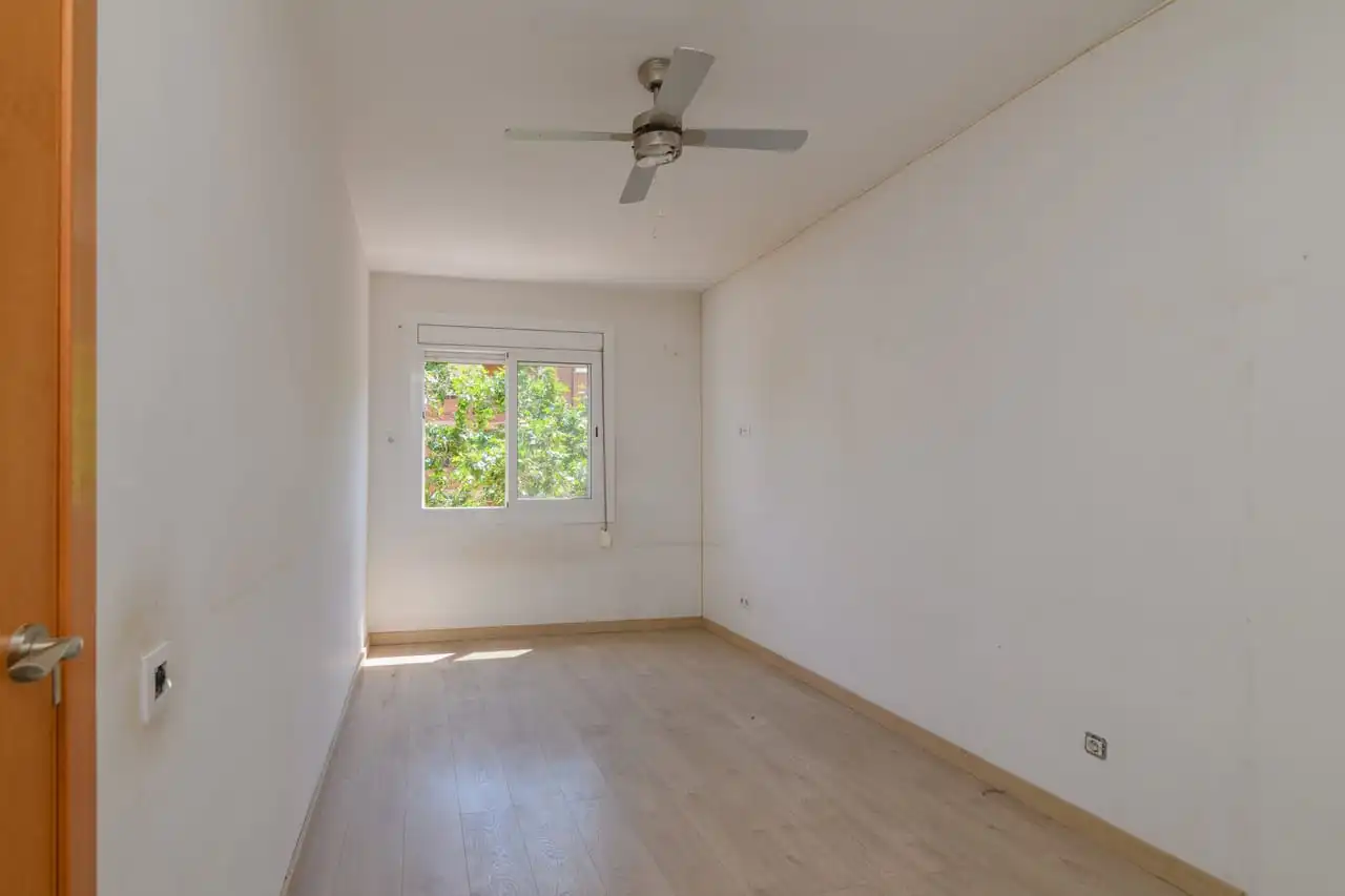 Habitación de Ático en venta en Barcelona con Parquet, Terraza y Trastero
