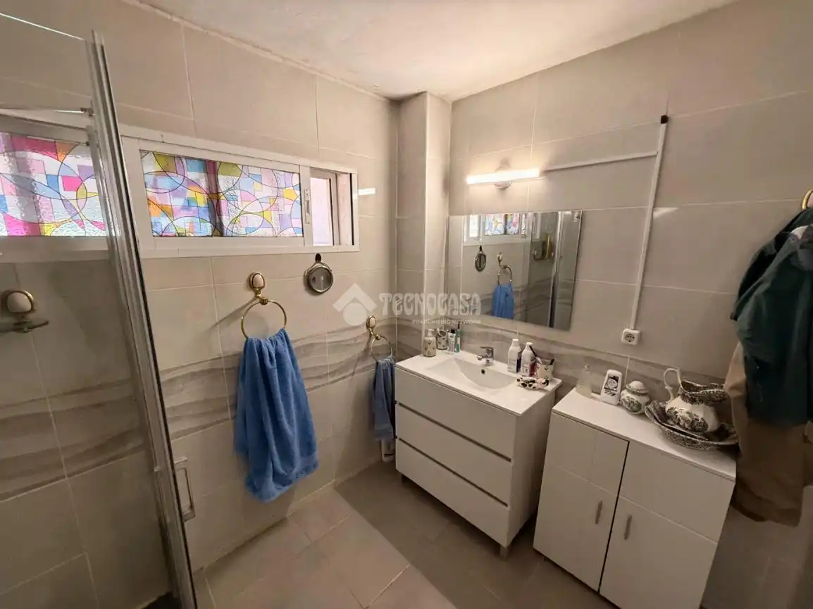Baño de Casa o chalet en venta en Villar del Olmo con Aire acondicionado y Calefacción