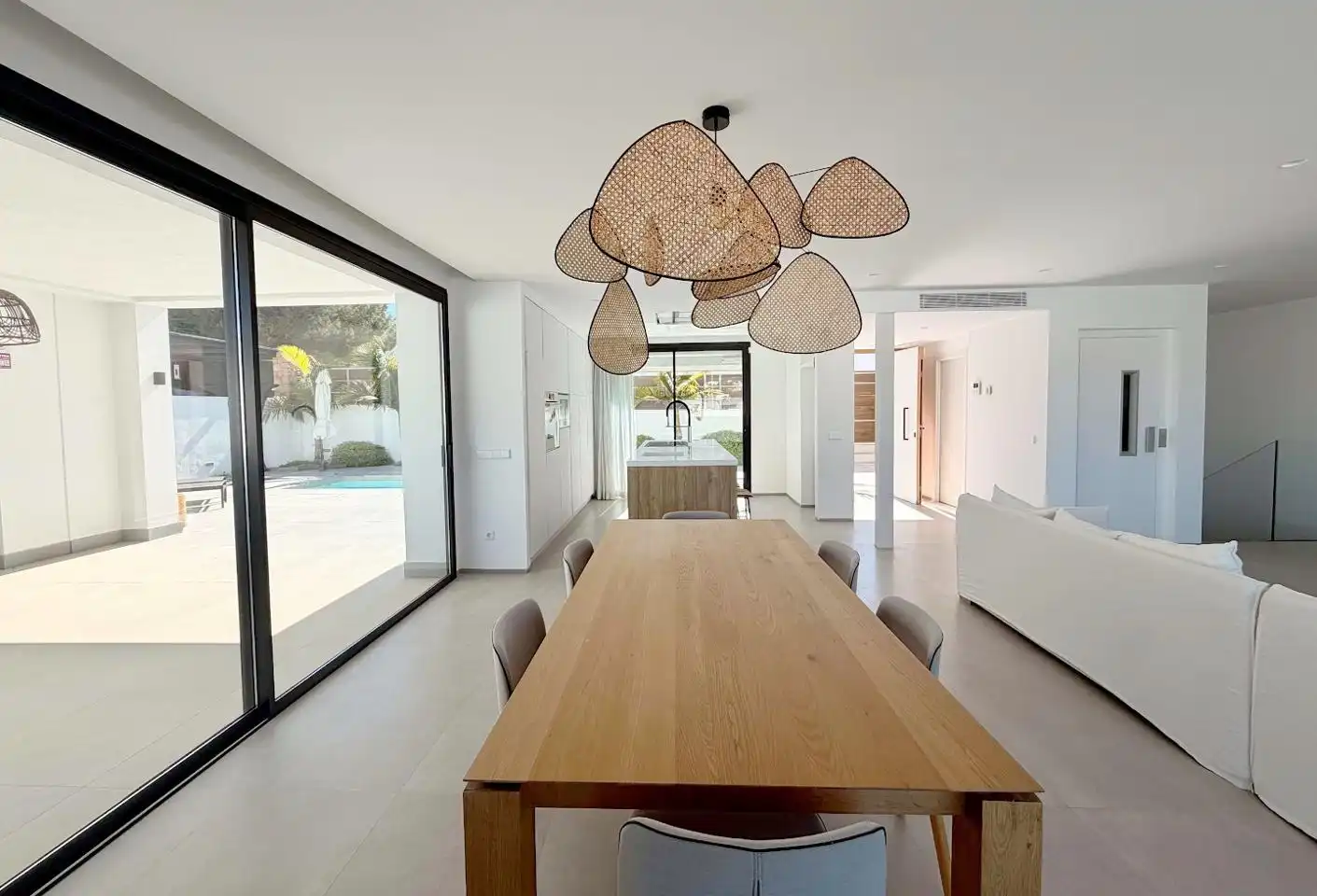 Casa aparellada amb piscina en venda a Jesús, imagen 5