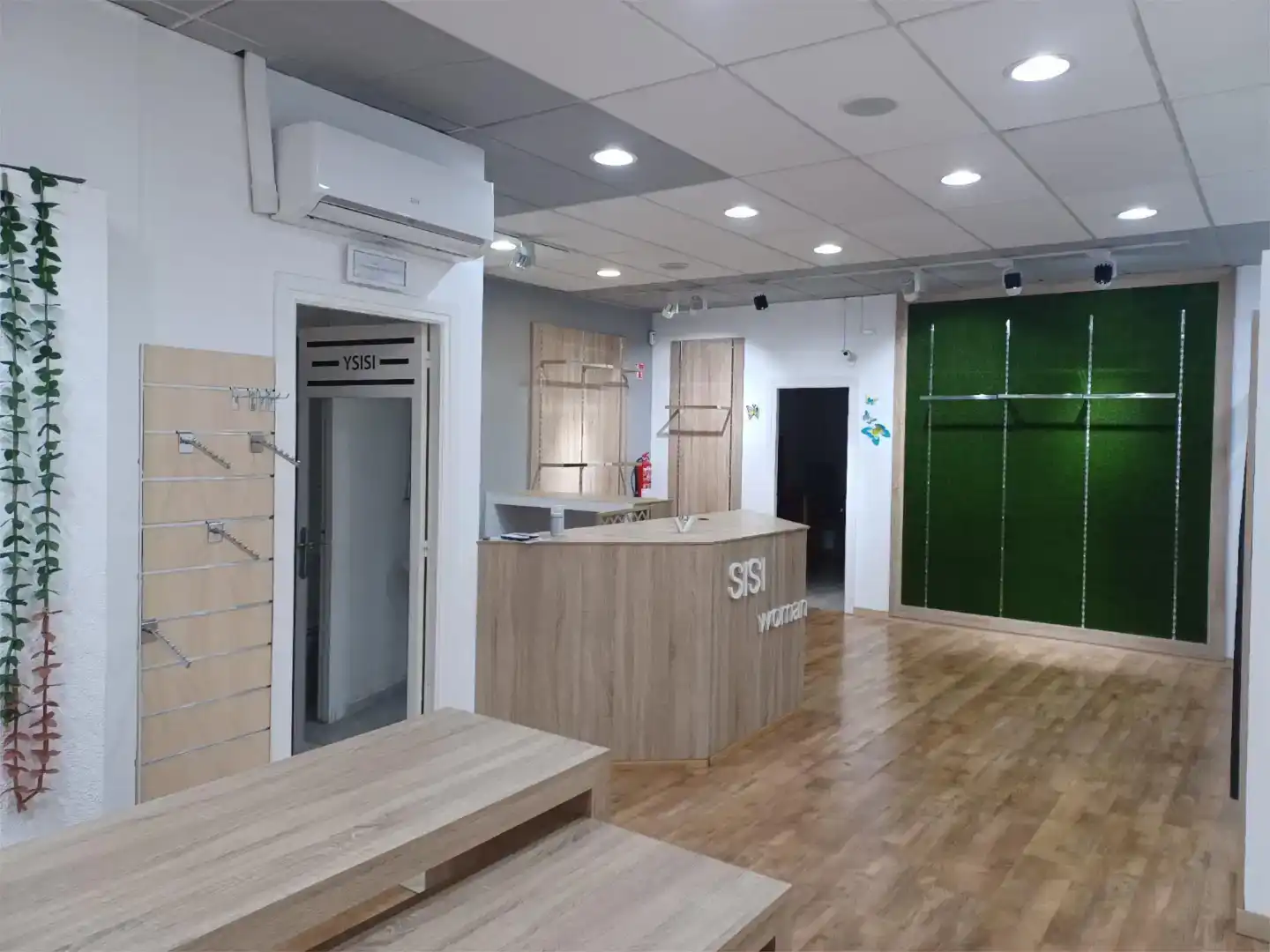 Commercial properties for rent in Avenida Comuneros de Castilla, 22, Centro