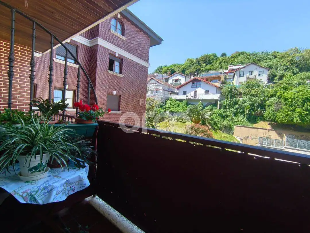 Balcony of Flat for sale in Santurtzi   with Heating, Storage room and Balcony