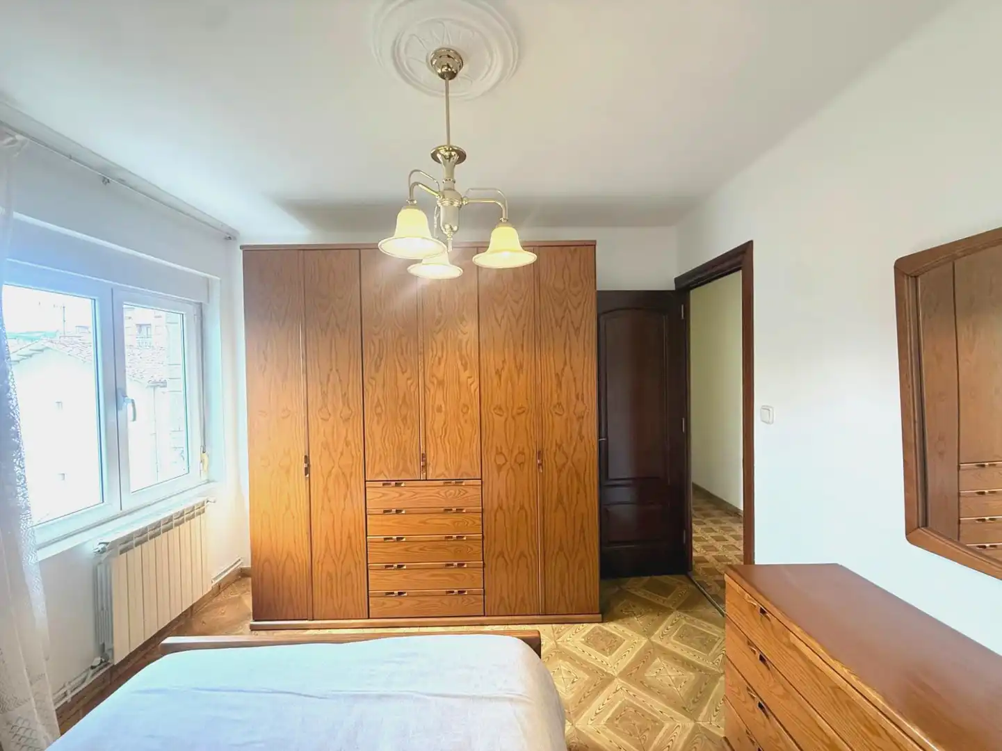 Schlafzimmer von Wohnung zum Verkauf in Avilés mit Heizung und Möbliert