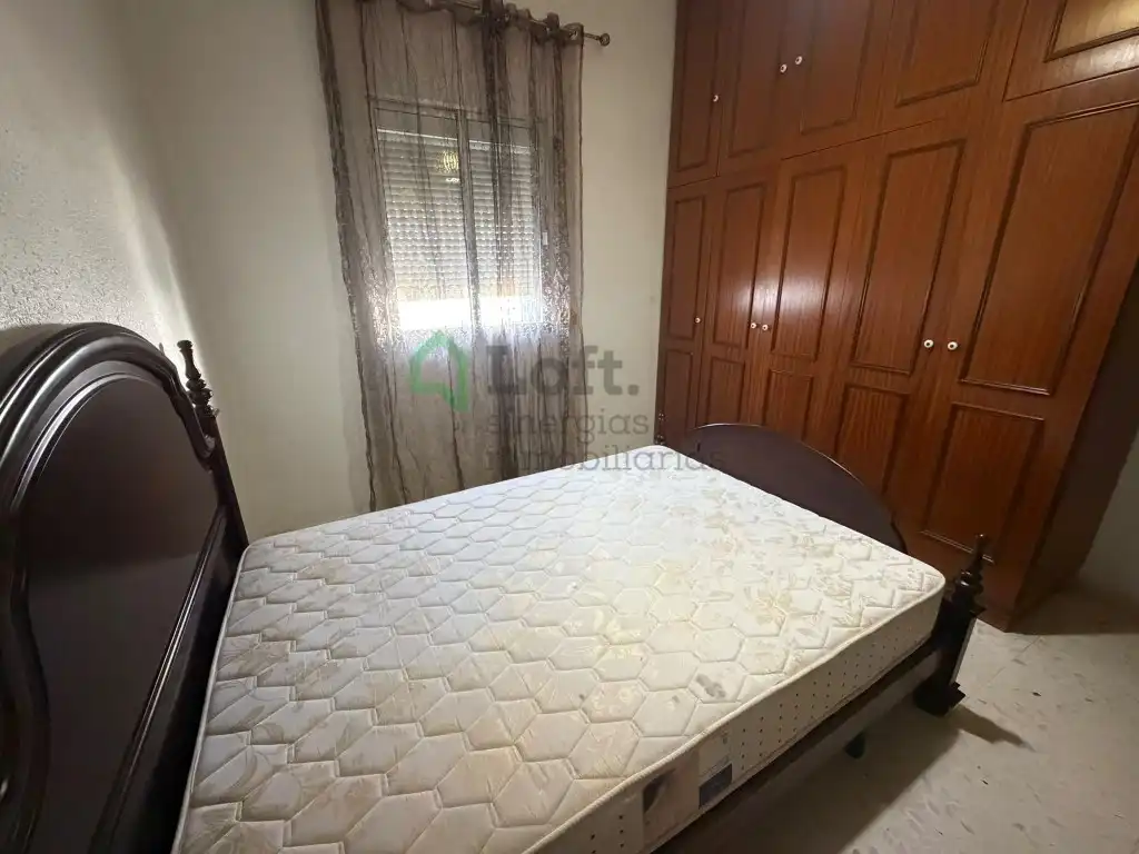 Wohnung zur Miete in Calle Cordero El, Pardaleras