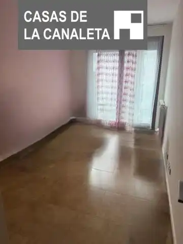 Flat for rent in La Constitución - Canaleta