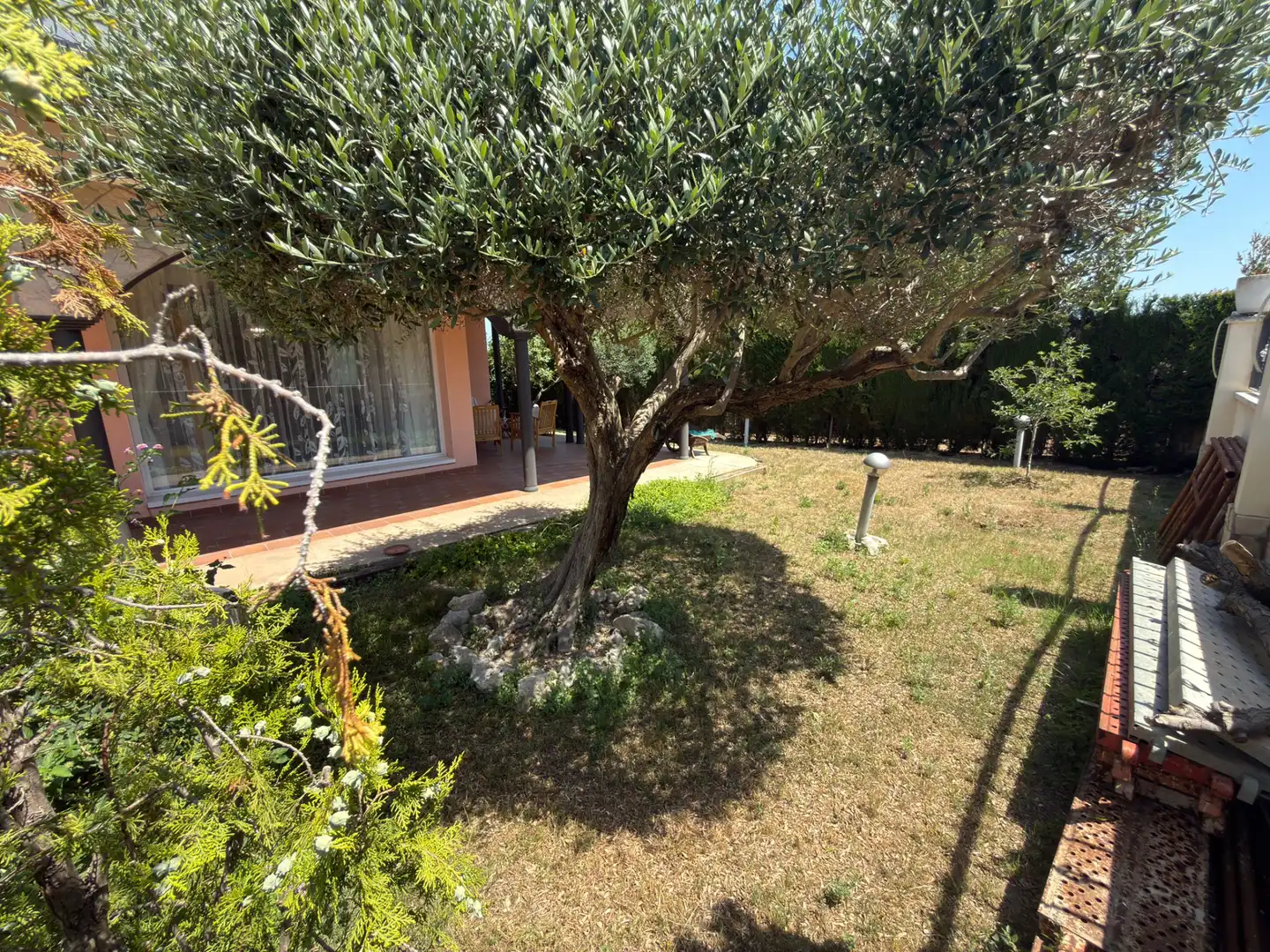 Jardí de Casa o xalet en venda en Sant Boi de Llobregat amb Calefacció, Jardí privat i Parquet