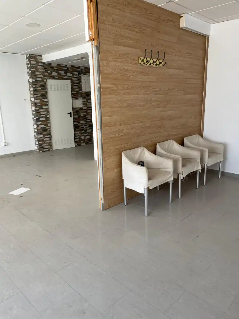 Local en venda en Sueca amb Aire condicionat