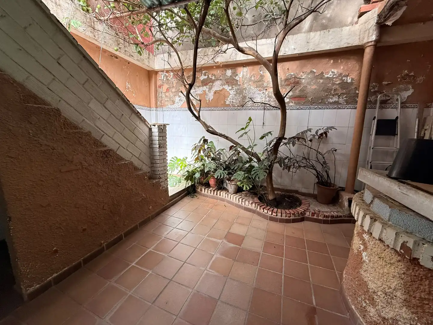 Casa en venta en Calle Guzmán el Bueno 13