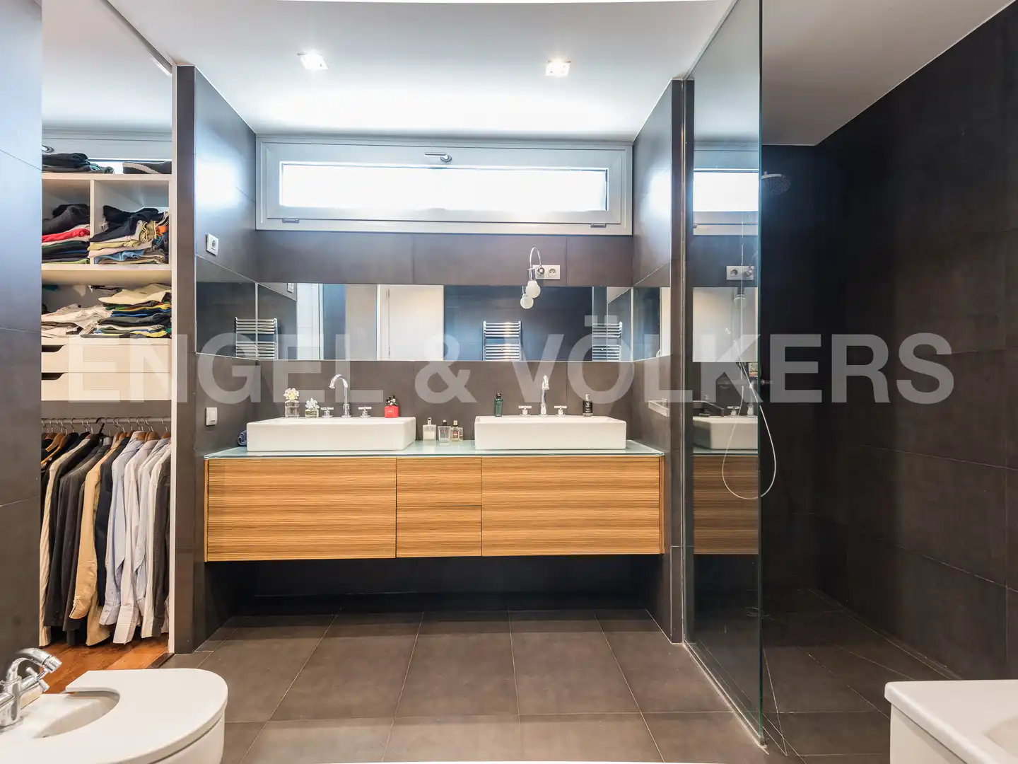 Baño de Casa o chalet en venta en Barcelona con Aire acondicionado, Calefacción y Jardín privado