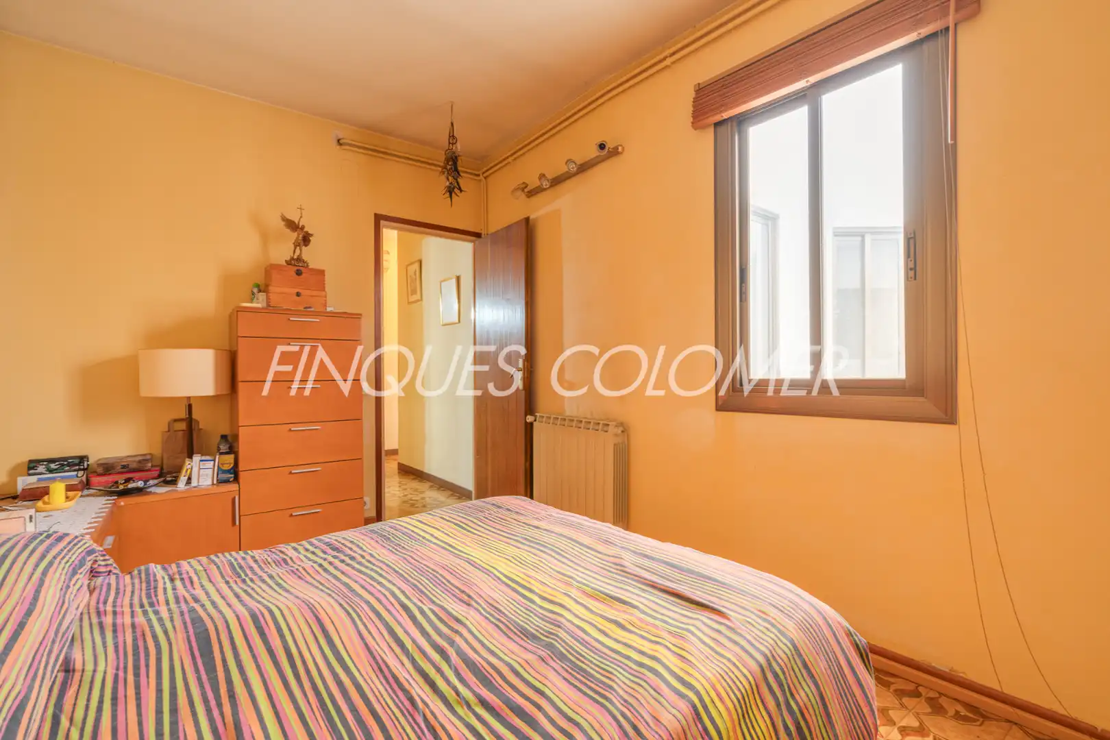Habitación de Ático en venta en Rubí con Calefacción, Terraza y Horno