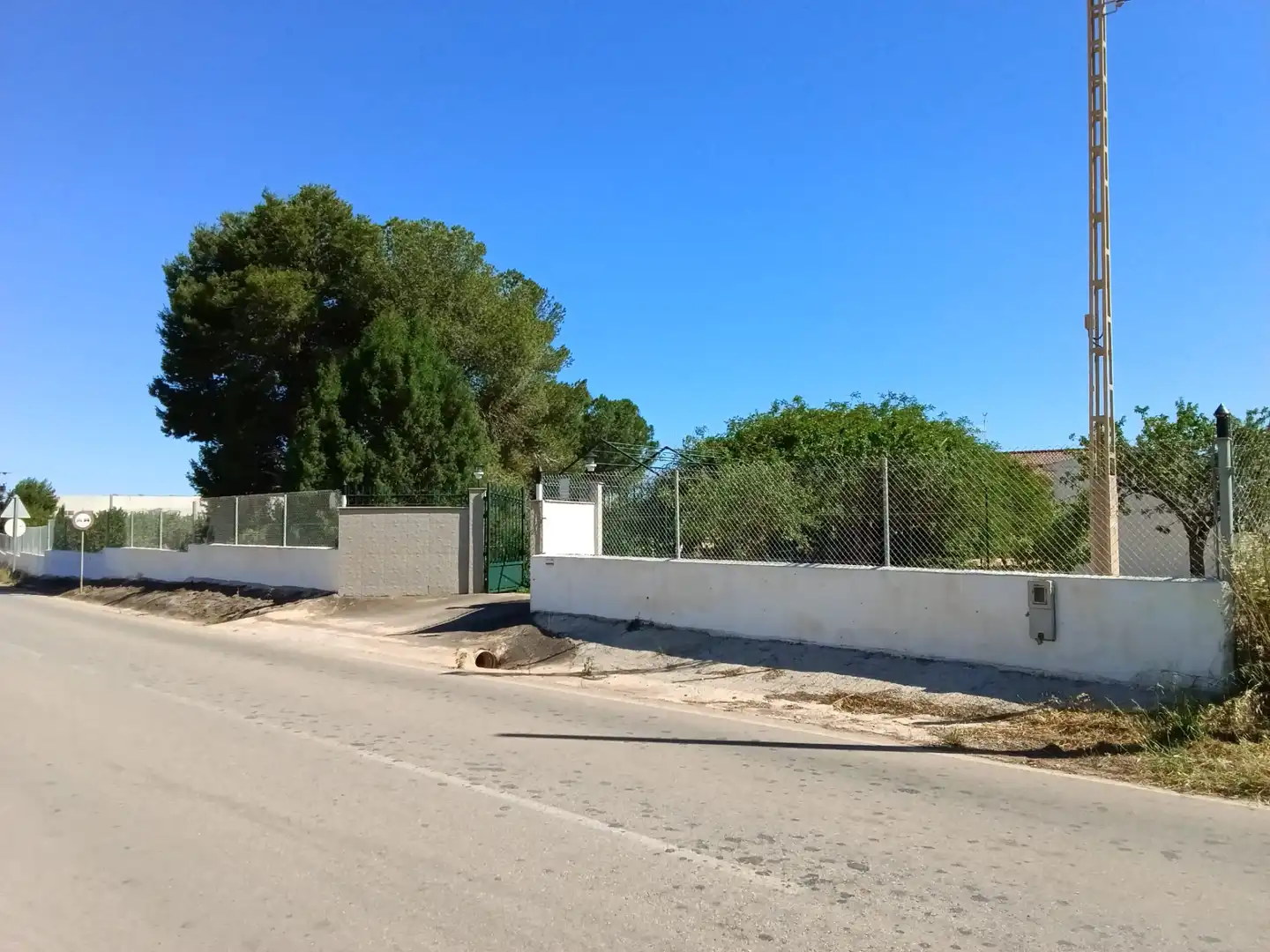 Finca rústica en venta en Fuente Álamo de Murcia con Aire acondicionado, Jardín privado y Amueblado