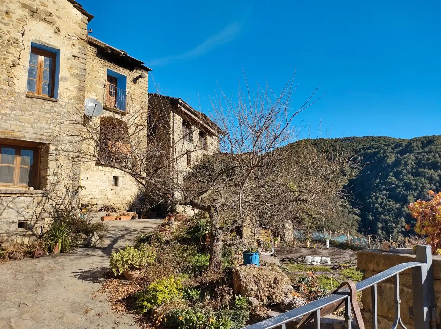 Vista exterior de Casa o chalet en venta en San Miguel del Cinca