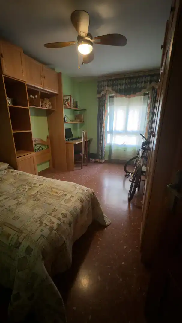 Dormitori de Pis en venda en La Carolina amb Aire condicionat i Balcó