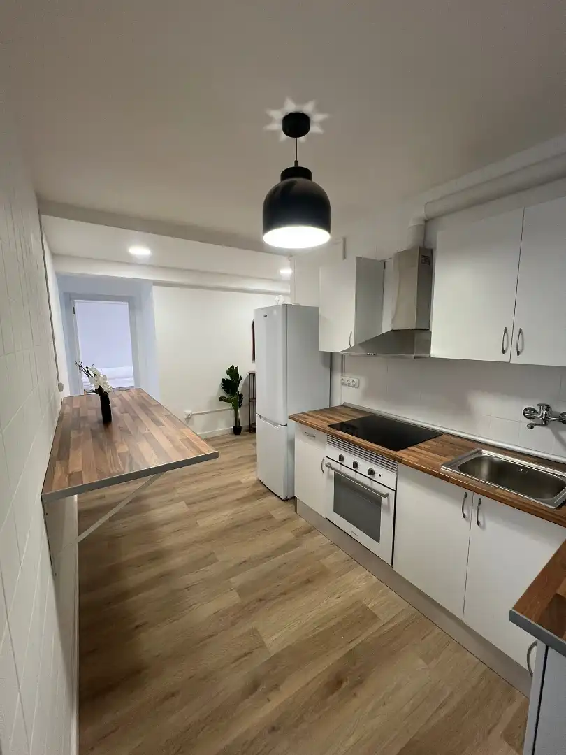 Habitación en Avenida del Padre Esplá, Pla de Bon Repós