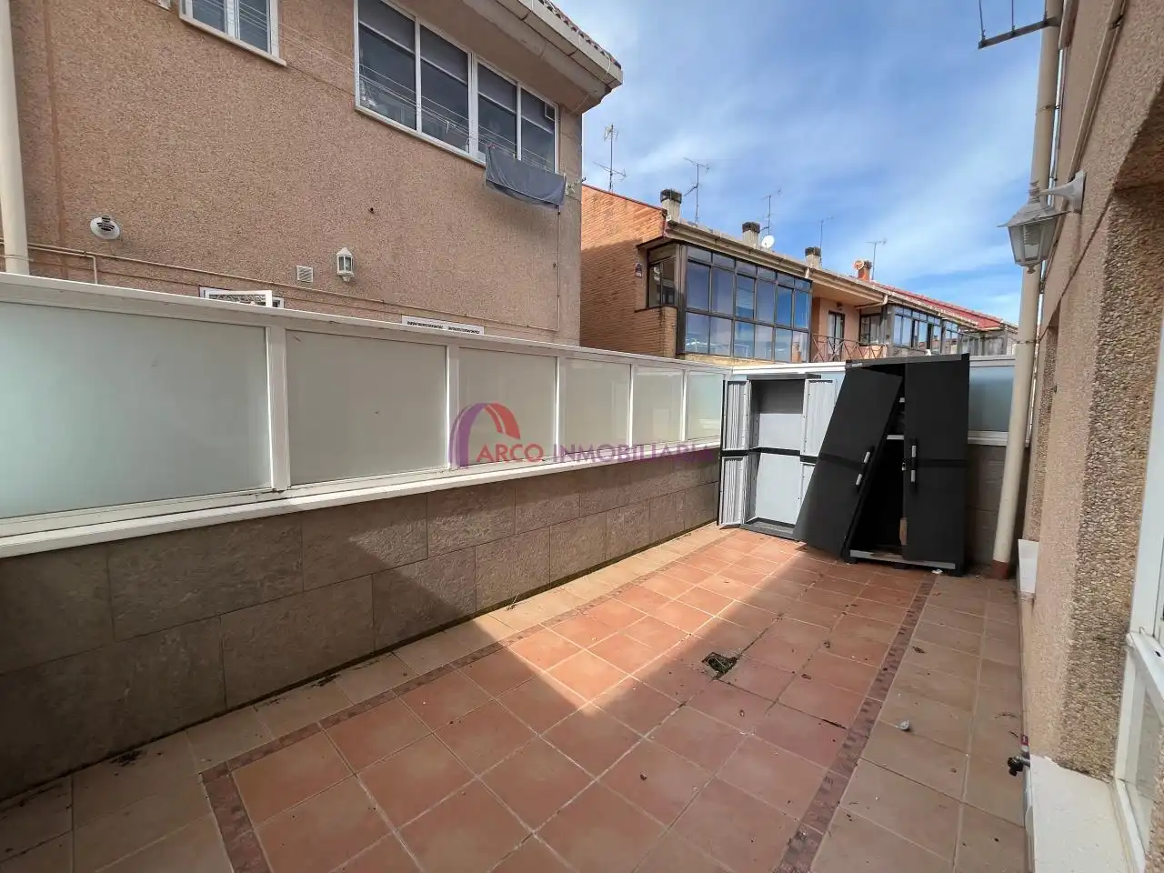 Vista exterior de Apartament en venda en Burgos amb Calefacció, Terrassa i Traster