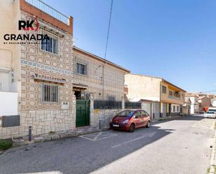 Exterior view of Single-family semi-detached for sale in Armilla  with Air Conditioner and Terrace