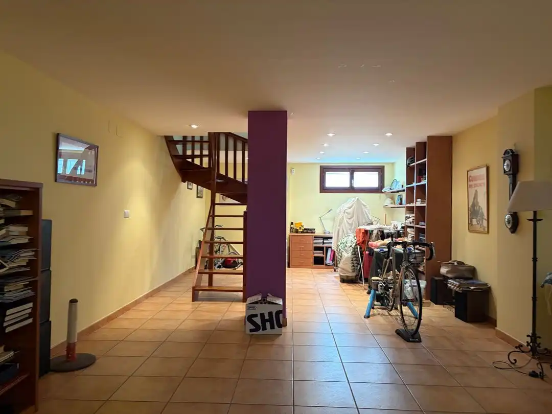 Piso en venta en Sopela con Calefacción y Trastero