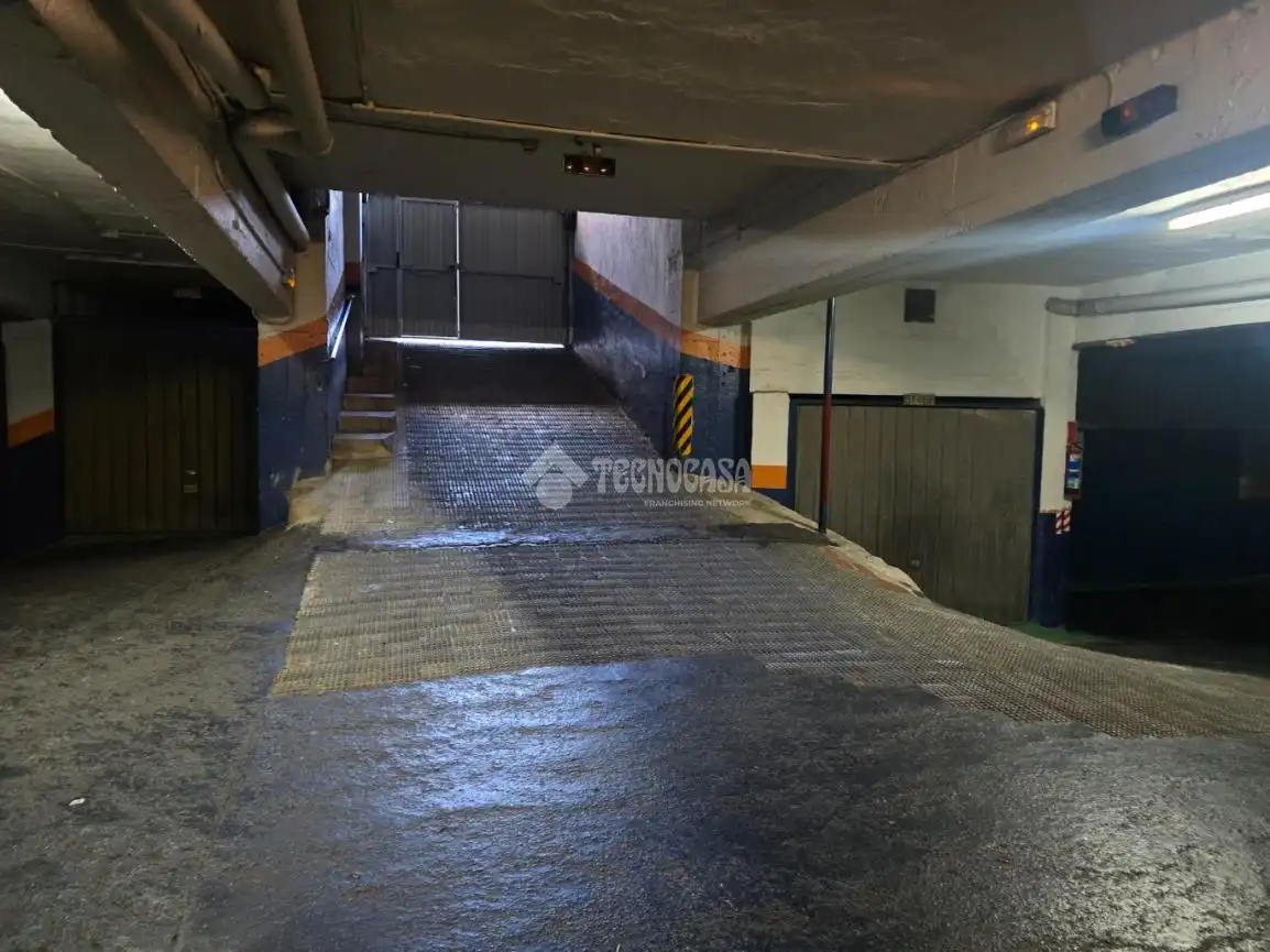 Aparcament de Garatge en venda en Bilbao 